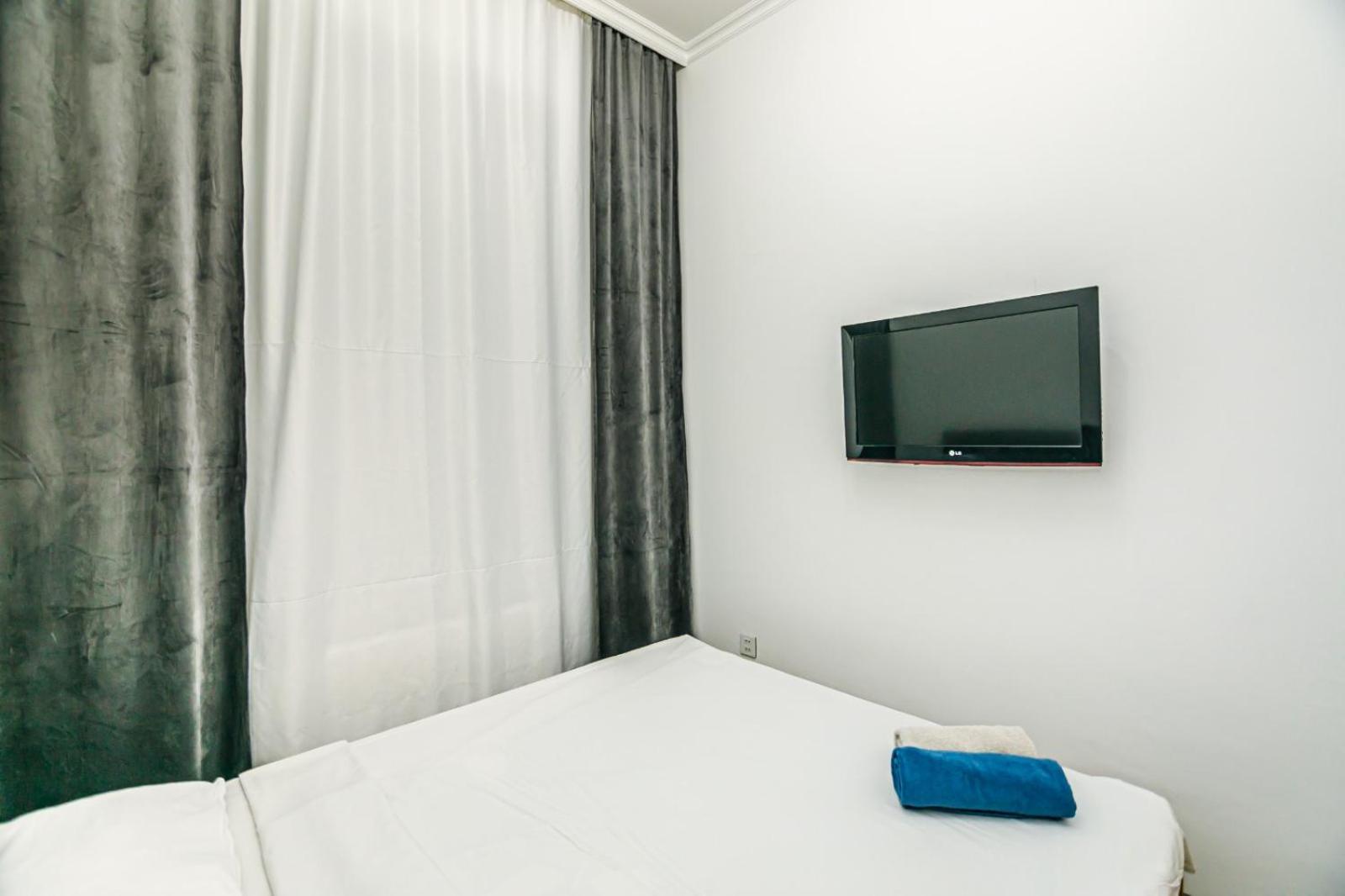 M Estate. 2 Room Home In Targovu Baku Exterior photo